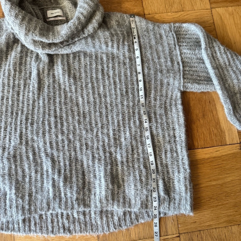 Free People Revolve Small Laverne Tunic Alpaca Sweater Gray Oversize Turtleneck - Picture 7 of 8